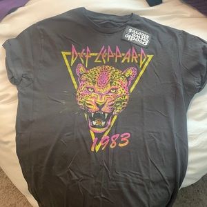 Def Leppard cap sleeve t shirt